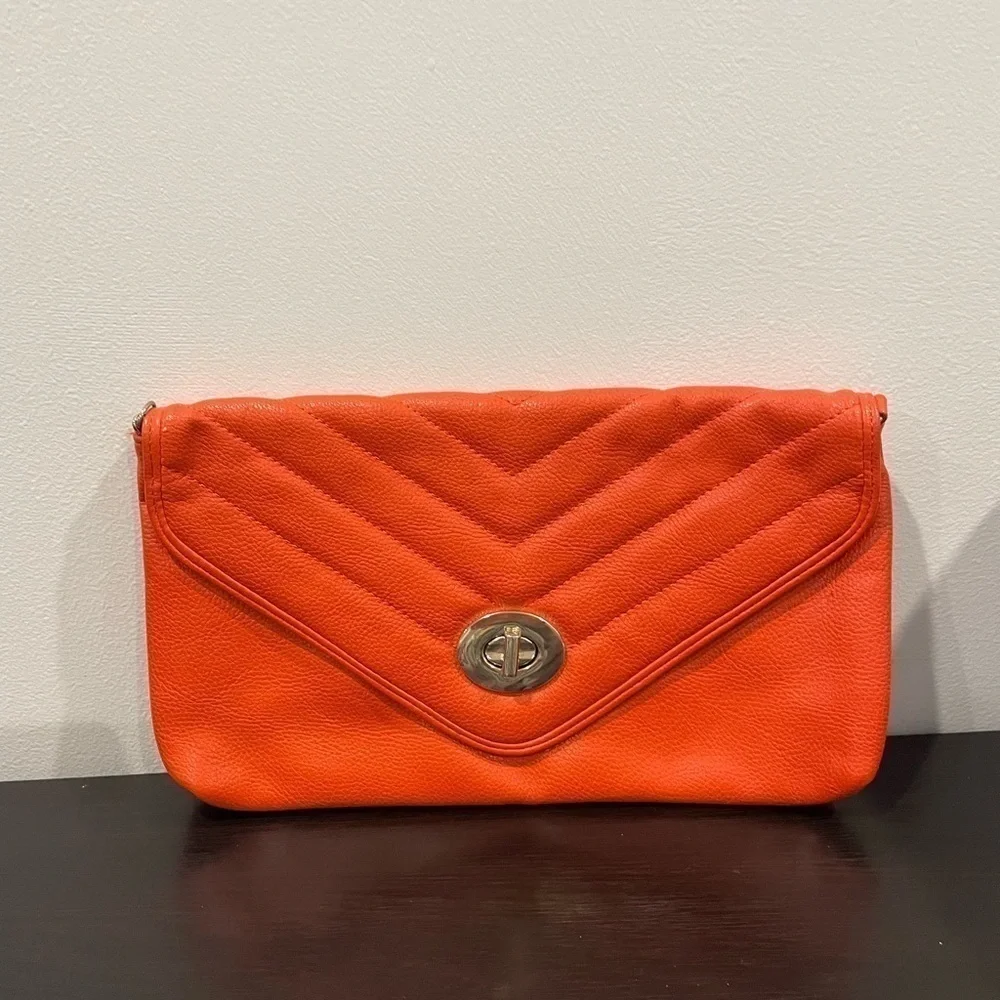 Orange Chain Strap Crossbody Bag